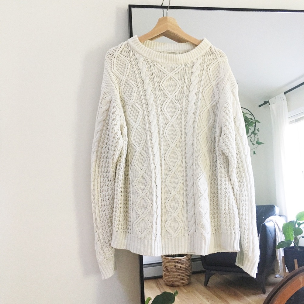 Vintage cream oversized fisherman’s sweater